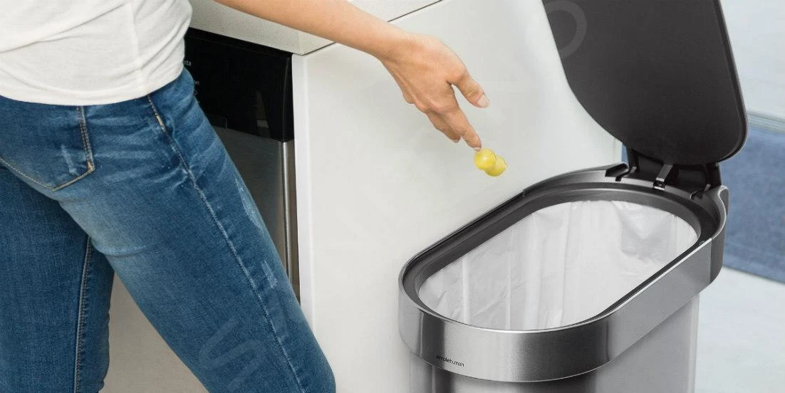 Simplehuman Cubos De Basura - Cubo De Basura Slim 45 L, Acero Inoxidable Cepillado CW2044 8 Simplehuman Cubos De Basura - Cubo De Basura Slim 45 L, Acero Inoxidable Cepillado CW2044 - Imagen 8