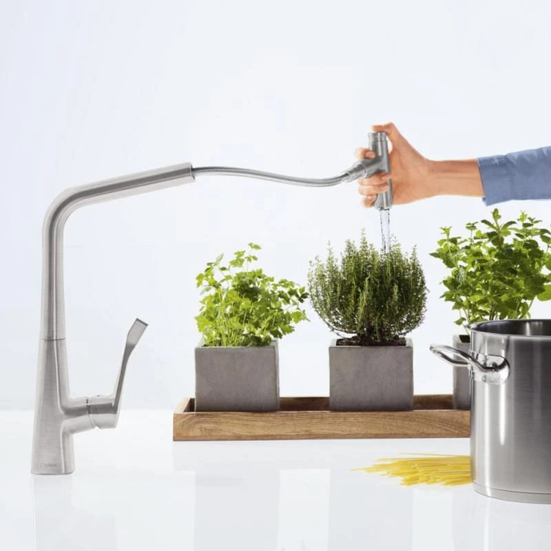 Hansgrohe M71 - Grifo De Fregadero M7117-H320 Con Ducha Extraíble, SBOX, Aspecto De Acero Inoxidable 73816800 6 Hansgrohe M71 - Grifo De Fregadero M7117-H320 Con Ducha Extraíble, SBOX, Aspecto De Acero Inoxidable 73816800 - Imagen 6