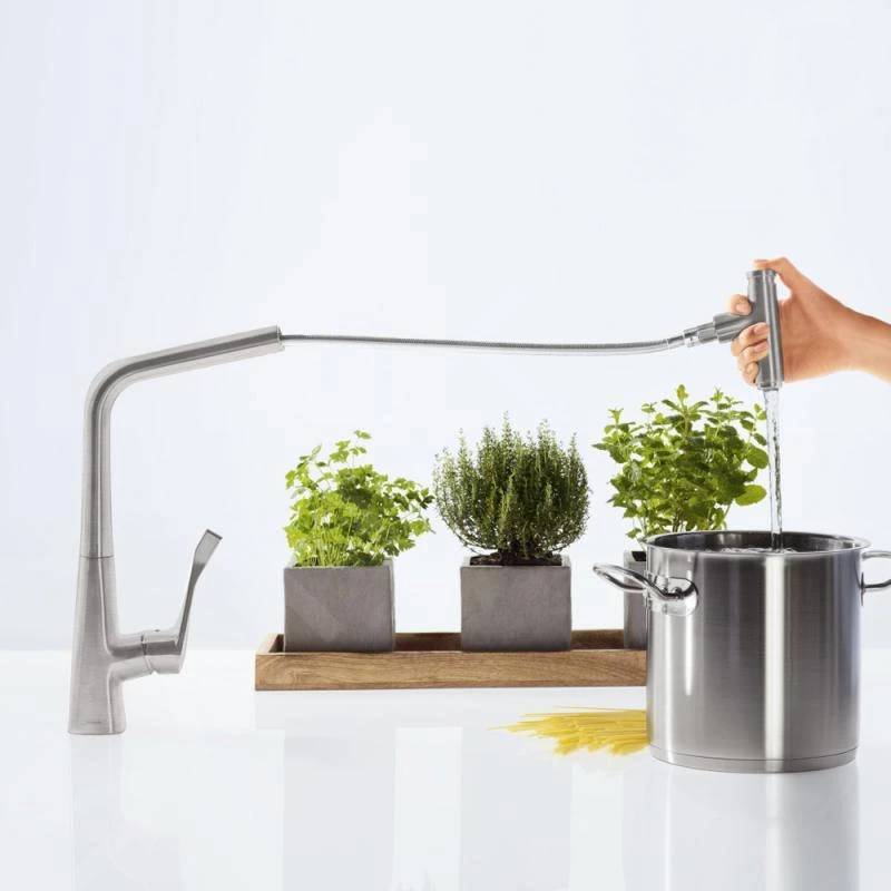 Hansgrohe M71 - Grifo De Fregadero M7117-H320 Con Ducha Extraíble, SBOX, Aspecto De Acero Inoxidable 73816800 5 Hansgrohe M71 - Grifo De Fregadero M7117-H320 Con Ducha Extraíble, SBOX, Aspecto De Acero Inoxidable 73816800 - Imagen 5