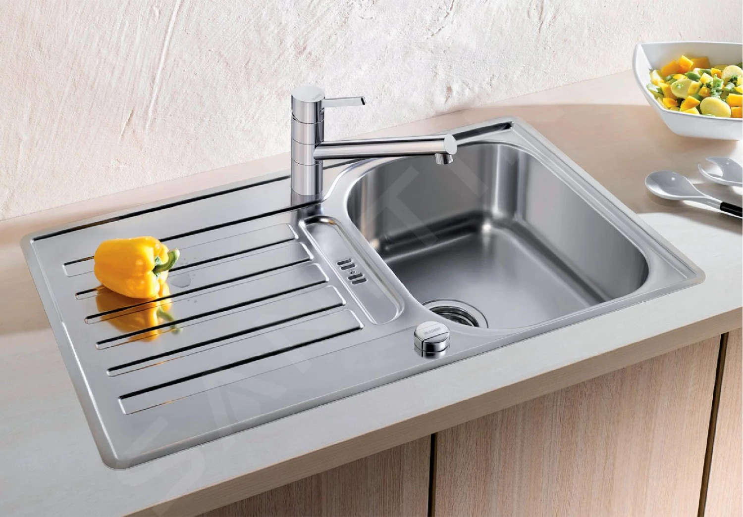 Blanco Lantos 45 - Fregadero, 860x500 Mm, Con Control De Desagüe, Acero Inoxidable Cepillado 519717 3 Blanco Lantos 45 - Fregadero, 860x500 Mm, Con Control De Desagüe, Acero Inoxidable Cepillado 519717 - Imagen 3